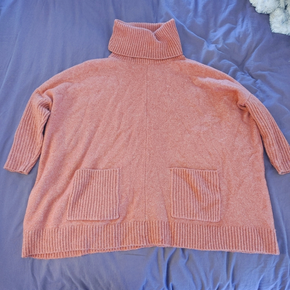 Loft Pink turtleneck short sleeve Sweater with pockets on the front xxs petite